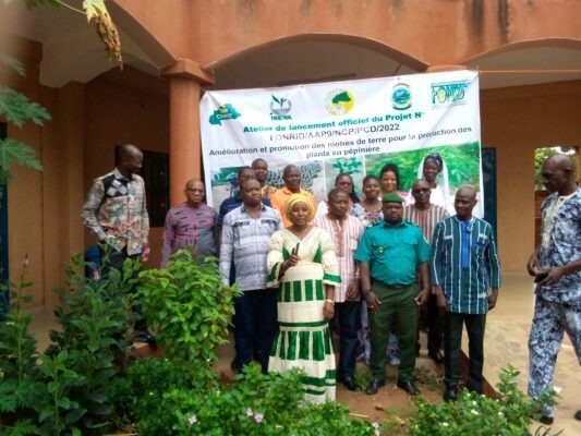 Article : Burkina Faso : Le projet « Mottes de Terre » de Lassina Sanou, une innovation au service de l’environnement et une réponse au dérèglement climatique